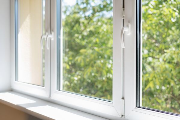 Damaged Window Replacement in Wesley Chapel